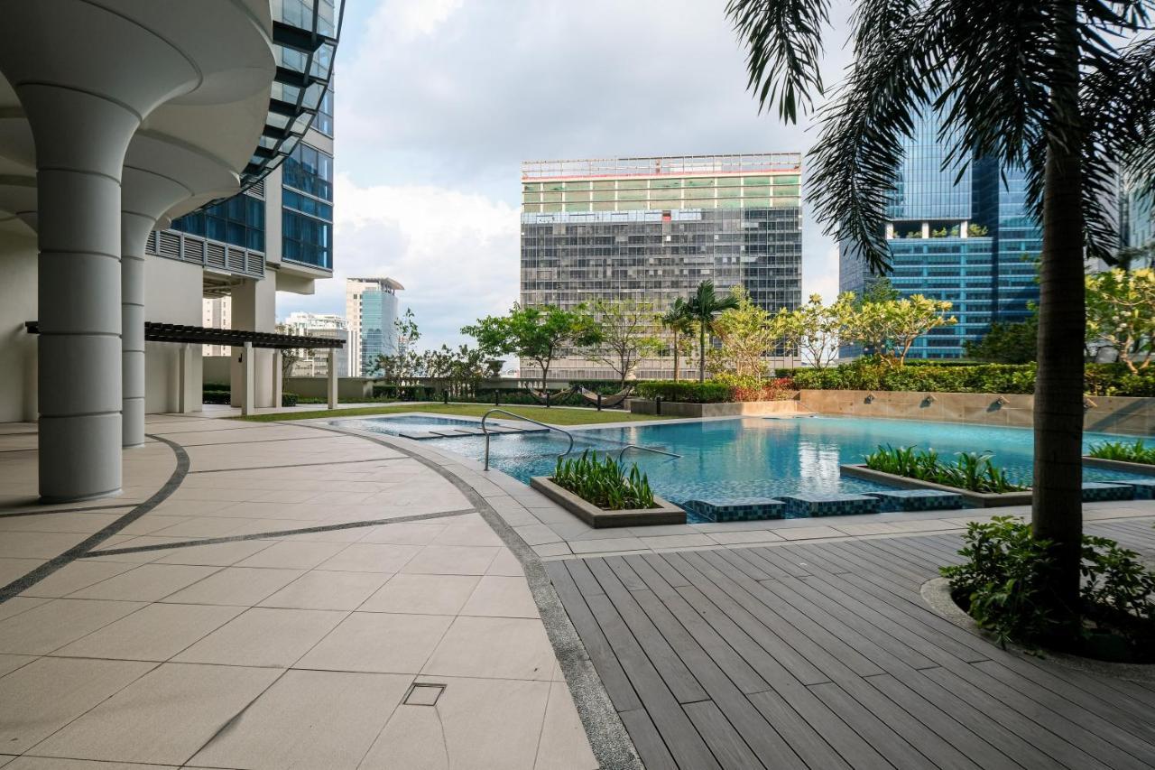 Cityscape View 2Br In Uptown Bgc W 200Mbps Wifi Taguig Eksteriør bilde