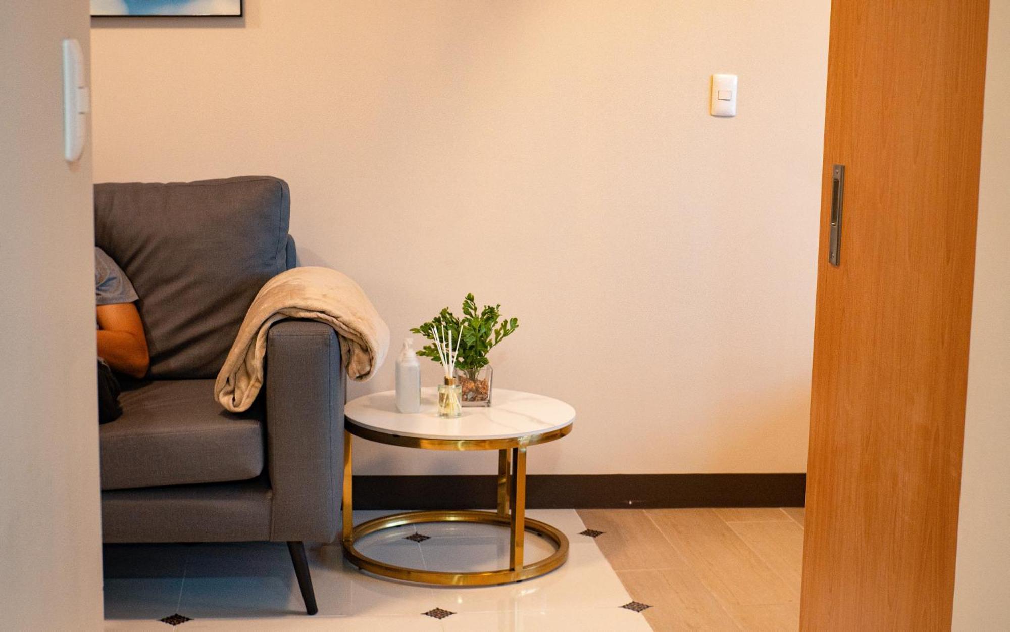 Cityscape View 2Br In Uptown Bgc W 200Mbps Wifi Taguig Eksteriør bilde